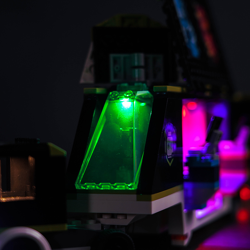 Lazishi LED light 60388 set su - Gaming Accessories Lights review and price